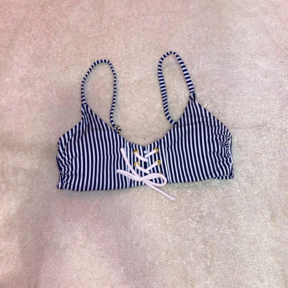 ⚡️target bikini top !